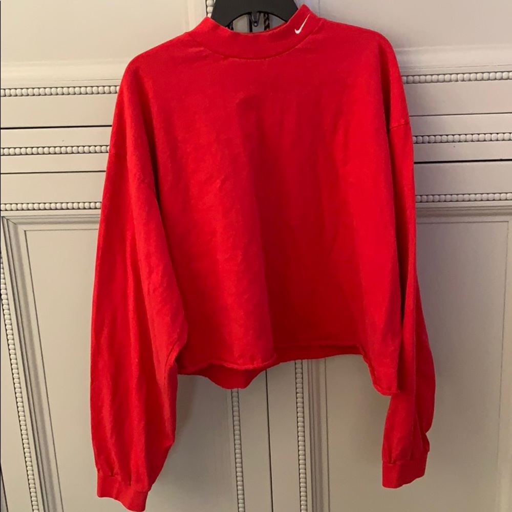 Mid cropped Nike sweater